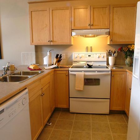 Apartment 411, Antique Heritage Canmore Bagian luar foto