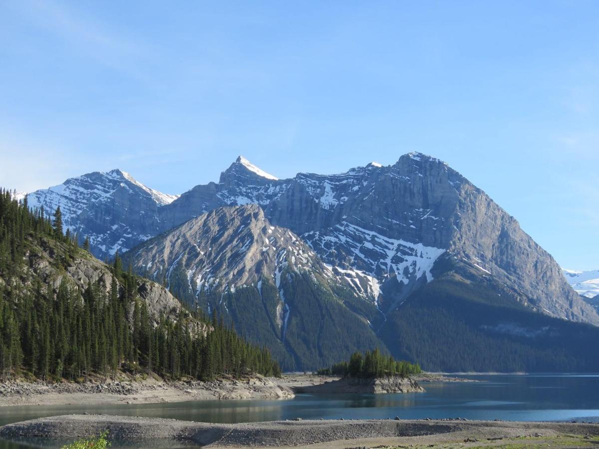 Apartment 411, Antique Heritage Canmore Bagian luar foto