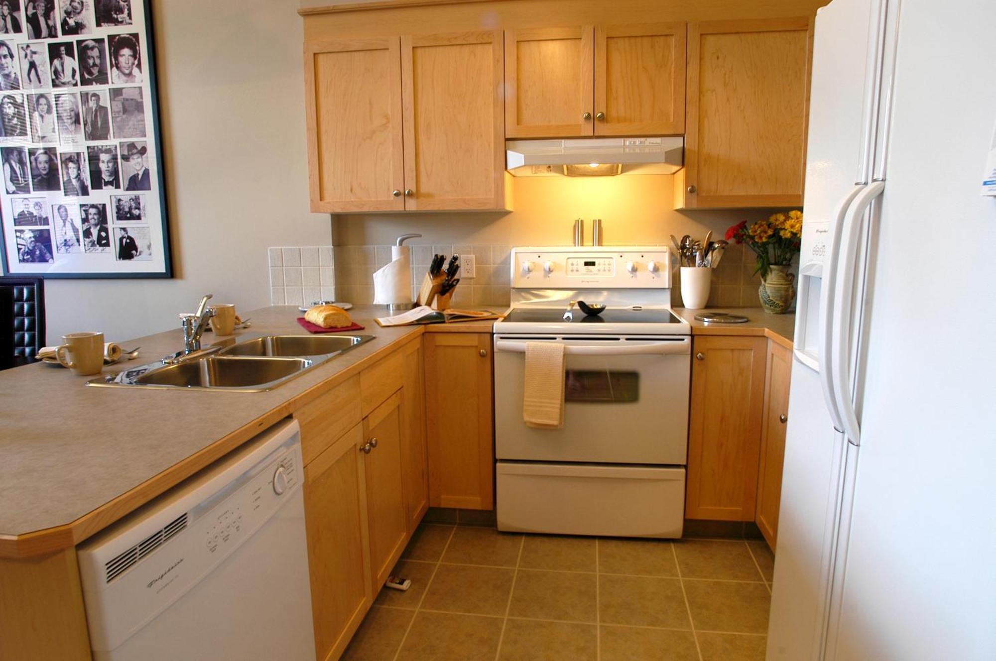 Apartment 411, Antique Heritage Canmore Bagian luar foto